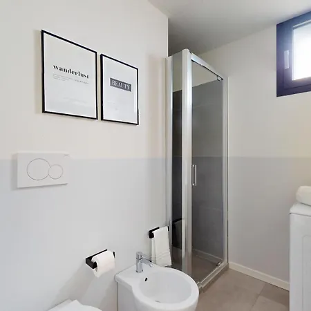 Appartement Baia Medea Splendido E Nuovissimo Attico Al 5to Piano