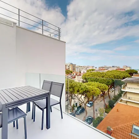 Baia Medea Splendido E Nuovissimo Attico Al 5to Piano Appartement Rimini